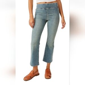 Free People Mid-rise Crop Boot Jeans Size Small